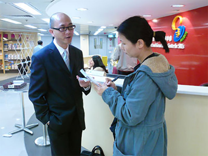 應(yīng)“亞洲時(shí)報(bào)”邀請(qǐng)接受訪問